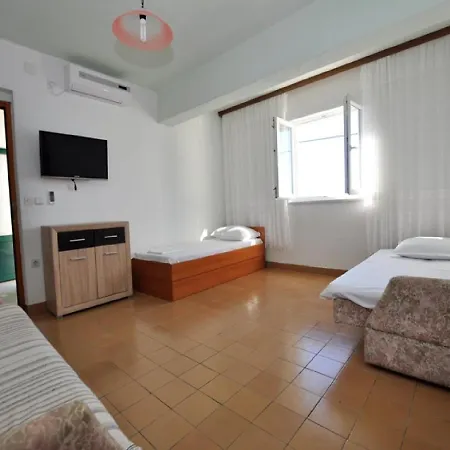 House Karlo Apartment Omis