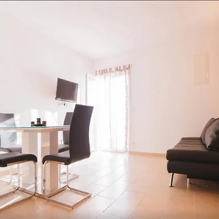 House Karlo Apartment Omis
